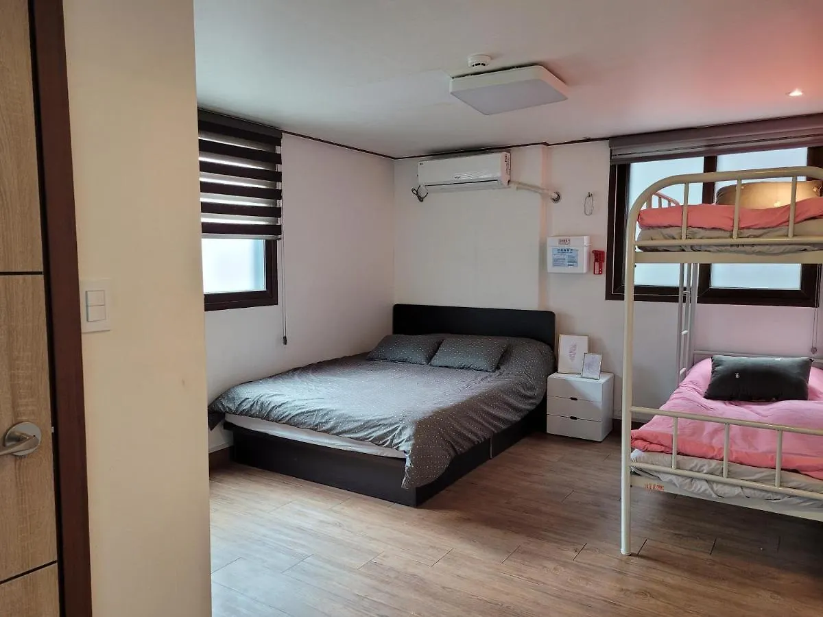 Olive Hostel Myeongdong Seoul