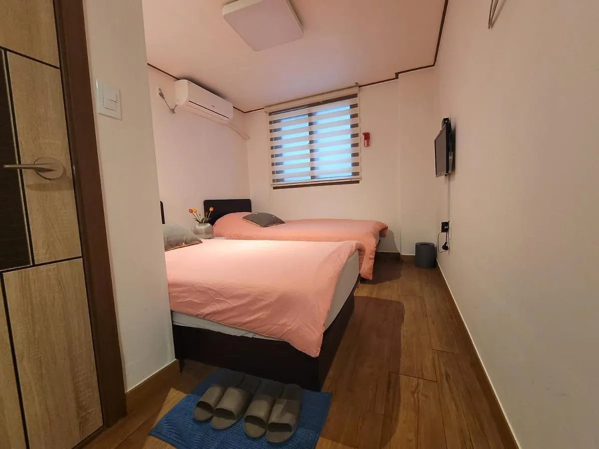 Olive Hostel Myeongdong Seul Korea Południowa