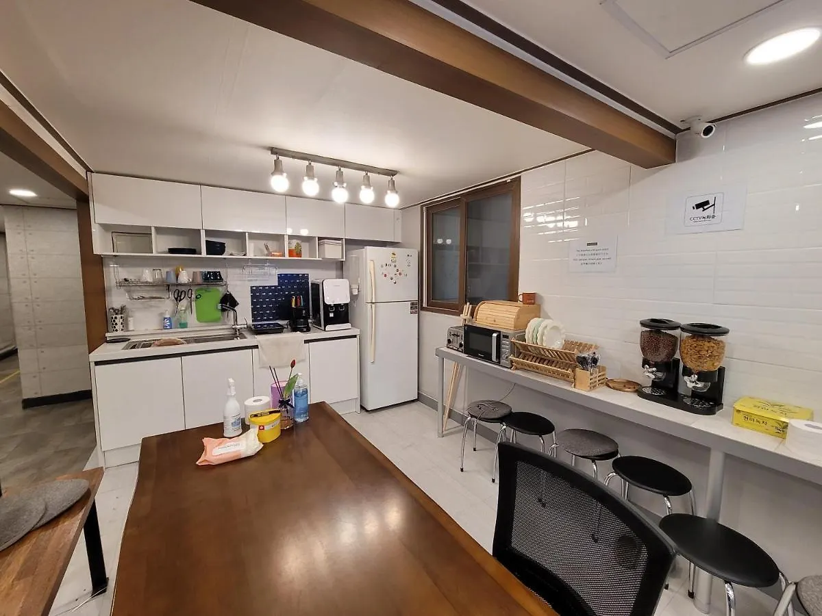 Olive Hostel Myeongdong Seul
