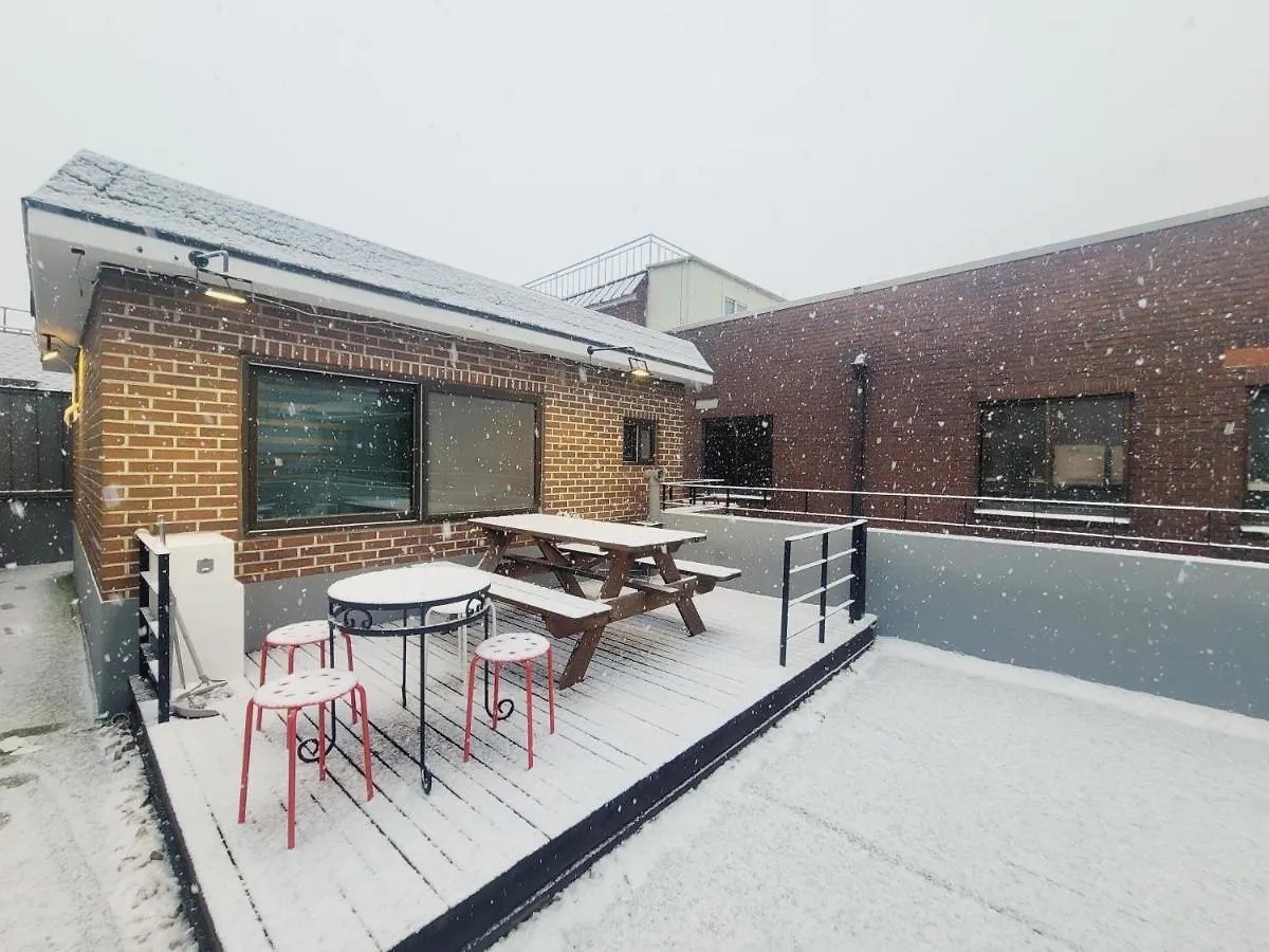 Olive Hostel Myeongdong Seul Korea Południowa